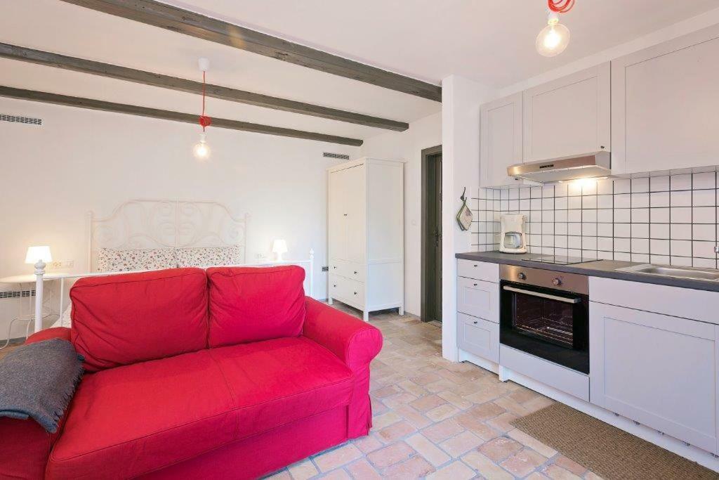 Old Town Studio And Apartment Vrsar Exteriör bild